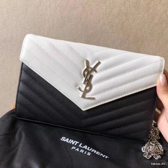 YSL CASSANDRE MATELASSÉ WALLET CHAIN 0814